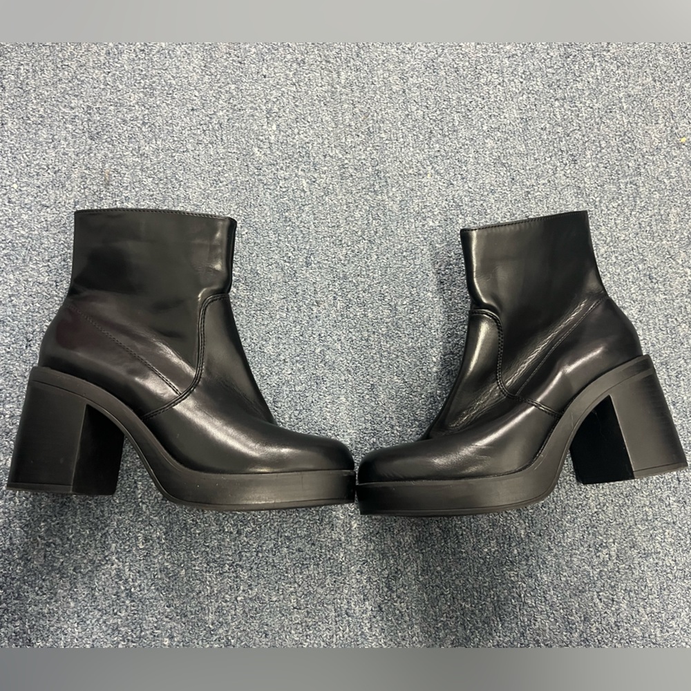 Madden Girl Black Ankle Platform Booties Size 7.5